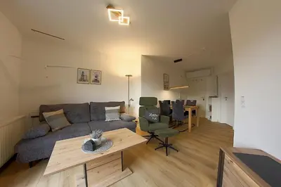 Ein Sitzbereich in der Unterkunft KW16-01 Haus Sonnenstrahl