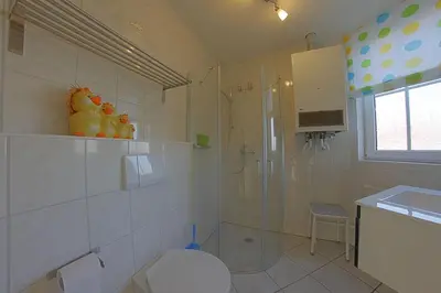 Ein Badezimmer in der Unterkunft LT35 Bungalow Moritz