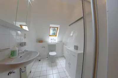 Ein Badezimmer in der Unterkunft Sie4-03