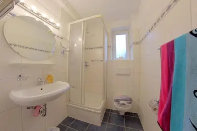 Ein Badezimmer in der Unterkunft KD12-48 Kajediek
