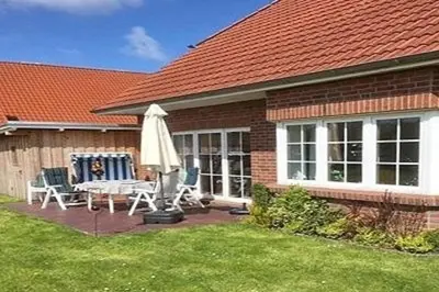 Ein Garten an der Unterkunft MU17 Haus Godewind