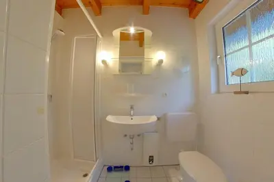 Ein Badezimmer in der Unterkunft SV2 Opi-Huck-Stroot 37
