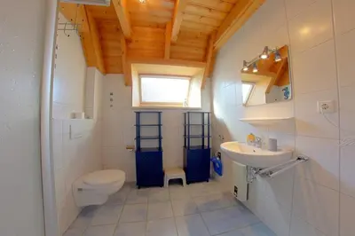 Ein Badezimmer in der Unterkunft SV2 Ostertill 4