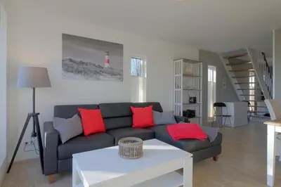 Ein Sitzbereich in der Unterkunft KW4c Haus Deichbrand