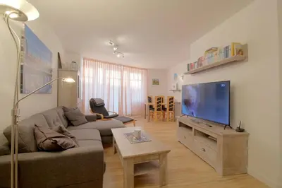 TV/Unterhaltungsangebot in der Unterkunft KW42-109 Triton mit Schwimmbad