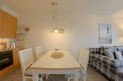 Ein Sitzbereich in der Unterkunft Haus Borkum WE 19
