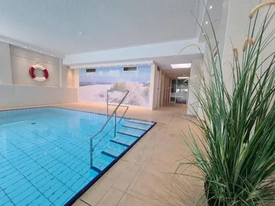 Der Swimmingpool an oder in der Nähe von Terrassenhaus, FeWo 36