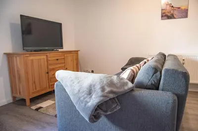 TV/Unterhaltungsangebot in der Unterkunft Neue Reihe 8 FeWo rechts