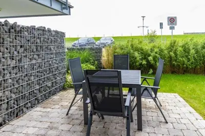 Ein Garten an der Unterkunft Düne 1 FeWo4 - Duene4u