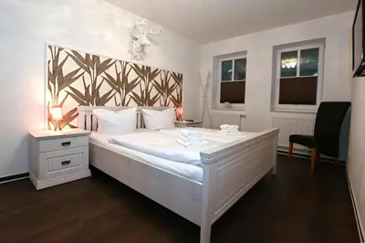 Ein Bett oder Betten in einem Zimmer der Unterkunft Bernstein Mare Luxor 02