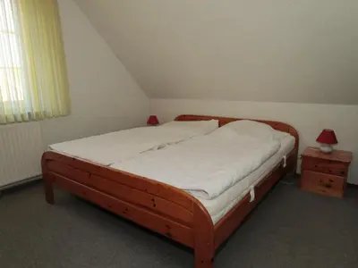 Ein Bett oder Betten in einem Zimmer der Unterkunft Holiday Home Haus Seehund by Interhome