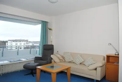 Ein Sitzbereich in der Unterkunft Hanseatic 611
