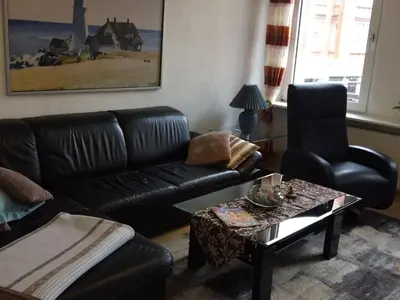 Ein Sitzbereich in der Unterkunft Wohnung Elbelotse