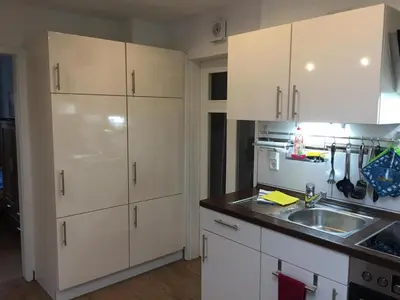 Küche/Küchenzeile in der Unterkunft Wohnung Elbelotse