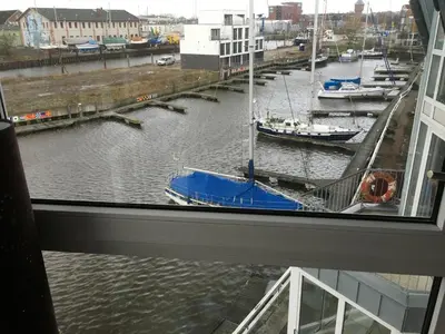 Blick auf einen Fluss in der Nähe des Ferienhauses