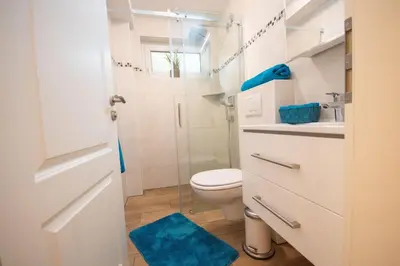 Ein Badezimmer in der Unterkunft Haus Kirsten, Fewo Nr. 1