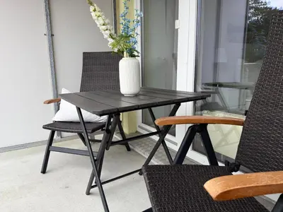 Ein Sitzbereich in der Unterkunft Strandhaus Nordseebrandung Fewo C1.4
