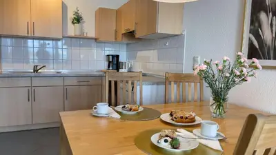 Küche/Küchenzeile in der Unterkunft Strandhaus Nordseebrandung Fewo D1.4