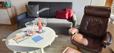 Ein Sitzbereich in der Unterkunft Haus Inge