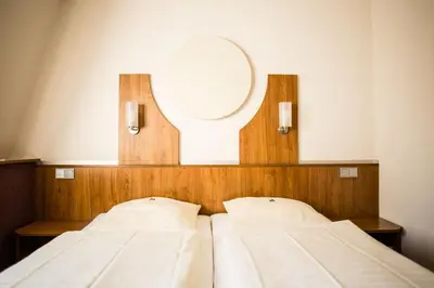 Ein Bett oder Betten in einem Zimmer der Unterkunft Landgasthof 
