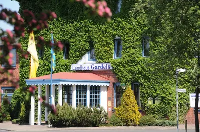 Ein Garten an der Unterkunft Der Kleine Hans - GARDELS Basics