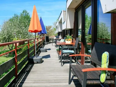 Ein Balkon oder eine Terrasse in der Unterkunft Apartment Nordsee-Ferienhaus-4 by Interhome