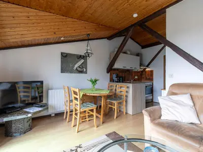 TV/Unterhaltungsangebot in der Unterkunft Apartment Nordsee-Ferienhaus-4 by Interhome