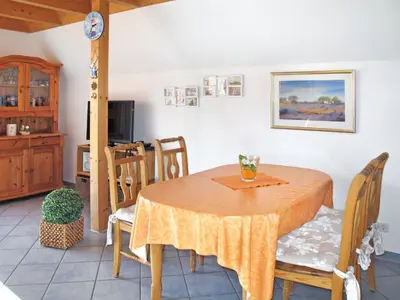 TV/Unterhaltungsangebot in der Unterkunft Holiday Home Cuxland Ferienpark-1 by Interhome
