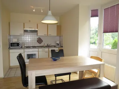 Küche/Küchenzeile in der Unterkunft Apartment Cuxland Ferienpark-1 by Interhome