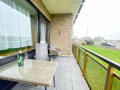 Ein Balkon oder eine Terrasse in der Unterkunft Urlaub in 1. Strandreihe