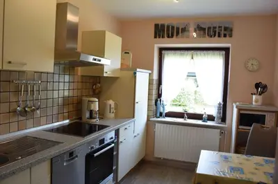 Küche/Küchenzeile in der Unterkunft Doppelhaushälfte Thormählen/Wulf