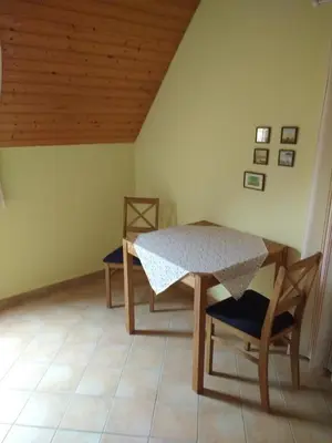 Ein Sitzbereich in der Unterkunft Apartment Scharhörn