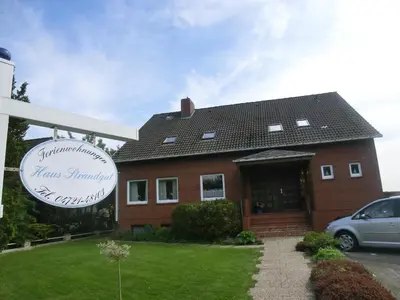 Das Gebäude in dem sich die Ferienwohnung befindet
