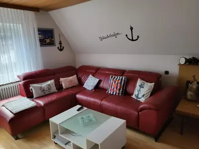 Ein Sitzbereich in der Unterkunft Am Kanal