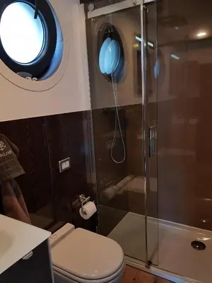 Ein Badezimmer in der Unterkunft Riverloft I