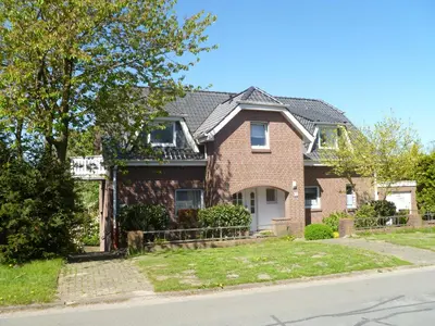 Das Gebäude in dem sich die Ferienwohnung befindet