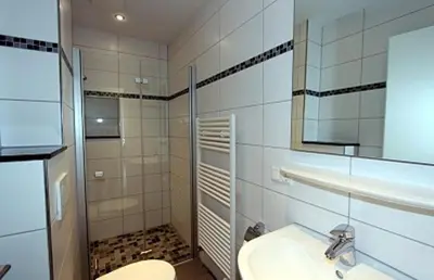 Ein Badezimmer in der Unterkunft Elbe 1