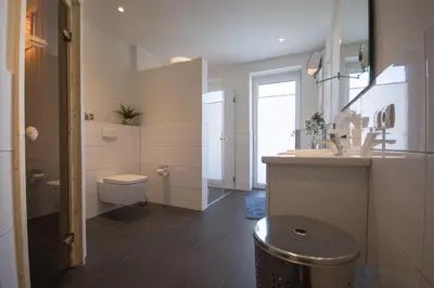 Ein Badezimmer in der Unterkunft Hohe Geest Whg. 6