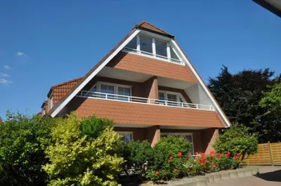 Das Gebäude in dem sich die Ferienwohnung befindet