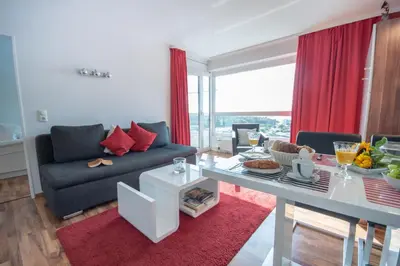 Ein Sitzbereich in der Unterkunft Strandnahe Ferienwohnung FB11.06 mit Meerblick