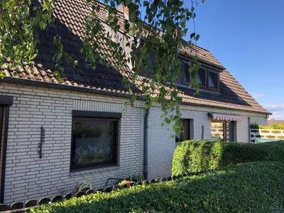 Das Gebäude in dem sich die Ferienwohnung befindet