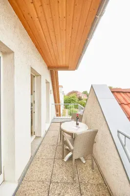 Ein Balkon oder eine Terrasse in der Unterkunft Haus Pamir - Fewo 29