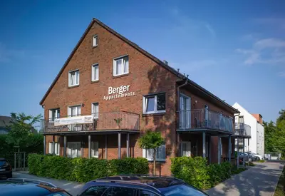 Das Gebäude in dem sich die Ferienwohnung befindet