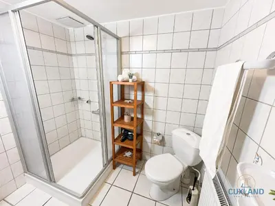 Ein Badezimmer in der Unterkunft Haus Seeland 1 Whg. 13