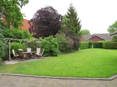Ein Garten an der Unterkunft Apartment Söhle by Interhome