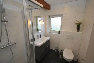 Ein Badezimmer in der Unterkunft Ferienwohnung Kiebitz III