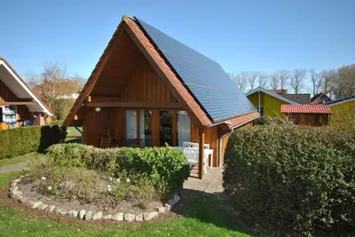 Das Gebäude in dem sich das Ferienhaus befindet