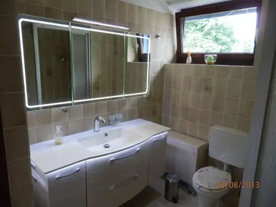 Ein Badezimmer in der Unterkunft Ferienhaus Medemsonne