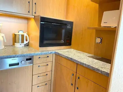 Küche/Küchenzeile in der Unterkunft Strandhochhaus Whg. J12