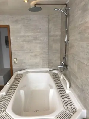 Ein Badezimmer in der Unterkunft Ferienwohnung mit Whirlpool